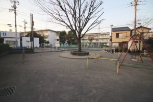 西亀青児童遊園
