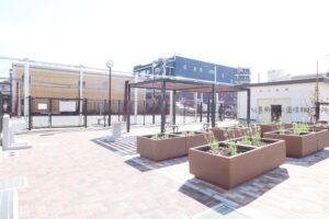 白鳥四丁目公園